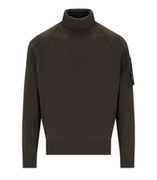 C.P. COMPANY OLIVGRÜNER PULLOVER MIT HOHEM KRAGEN