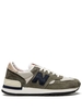 sneakers 990 uomo grigia in pelle