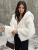 Cappotti in pelliccia sintetica maniche lunghe cappotto in pelliccia sintetica chic cappotto invernale bianco con cappuccio oversize