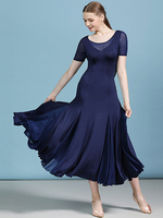 Carnevale Costumi da ballo Costumi da ballo con volant in seta. Abiti da ballo Halloween