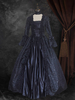 Costumi retrò in oro nero Stampa floreale da donna Costume di Maria Antonietta Set di tessuto in raso con lacci Abito girocollo Costume gotico del XVIII secolo