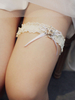 Giarrettiera da sposa Giarrettiere da sposa in poliestere beige con perle