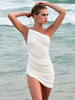 Mini abito aderente plissettato monospalla bianco con coulisse 2025