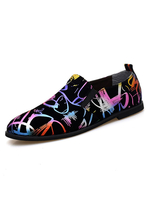 Mocassini casual da uomo con graffiti in scarpe da sposa nere per feste di fine anno