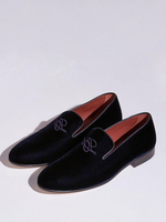 Mocassini da uomo neri in pelle scamosciata con punta tonda e ricamo artistico slip on scarpe da ballo festa matrimonio