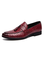 Mocassini da uomo per feste di fine anno Scarpe da sposa bordeaux a grana di lucertola Slip On Scarpe da cerimonia per feste da ballo formali con nappa