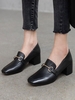 Mocassini in pelle neri Punta quadrata Dettagli in metallo Scarpe casual Scarpe da donna
