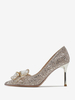 Scarpe da ballo con dettaglio fiocchi e paillettes dorate con tacco alto e punta a punta