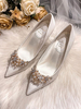 Scarpe da sposa da donna Scarpe da sposa con tacco a spillo e strass bianchi in raso