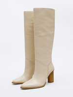 Stivali alti al ginocchio con tacco spesso da donna stivali con tacco alto bianchi ed ecru punta affilata