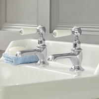 Coppia di Rubinetti per Vasca a Leva Disponibile Con Diverse Finiture - Elizabeth