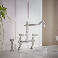 Miscelatore Classico da Cucina con Ponte a Gomito con Spray Estraibile - Cromato e Bianco - Elizabeth