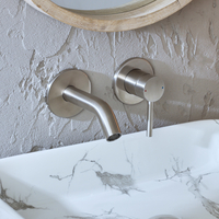 Miscelatore Lavabo a Parete Moderno - Acciaio