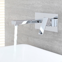 Miscelatore Moderno a Parete per Lavabo - Scelta di Finiture