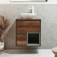 Mobile Bagno Sospeso con Ripiano Aperto da 600mm in Rovere Scuro con Lavabo d