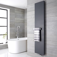 Radiatore di Design Verticale con Porta Asciugamani Antracite - 1820 x 400mm - 842W - Rubi