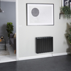 Radiatore Elettrico ad Inerzia con Nucleo in Ceramica 2000 W con Cavo 570 mm x 714 mm Grafite - Kera - ECOSO by Hudson Reed