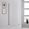 Radiatore Singolo di Design Verticale Bianco - 1400 x 590mm - 1143W - Revive